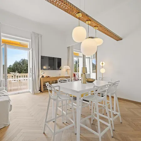 Terrasse D'azur - Sea View - Parking - Near Monaco - Private Park - Marques