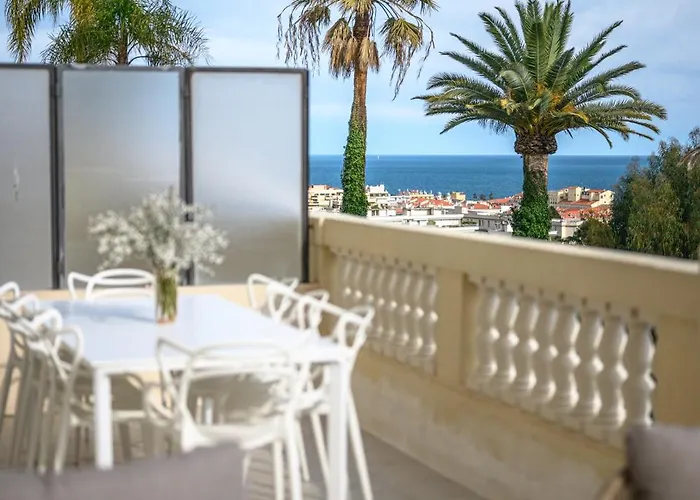 Terrasse D'azur - Sea View - Parking - Near Monaco - Private Park - Marques *