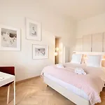 Apartment Terrasse D'azur - Sea View - Parking - Near Monaco - Private Park - Grand Prix Monaco Menton