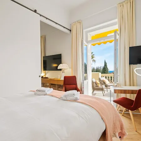 Terrasse D'azur - Sea View - Near Monaco - Private Park 公寓 *