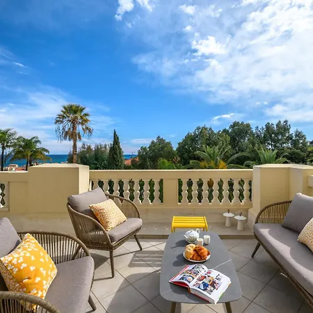 公寓 Terrasse D'azur - Sea View - Parking - Near Monaco - Private Park - Marques 芒通