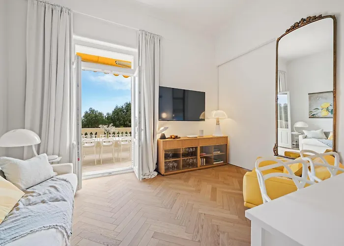 Terrasse D'azur - Sea View - Parking - Near Monaco - Private Park - Marques *