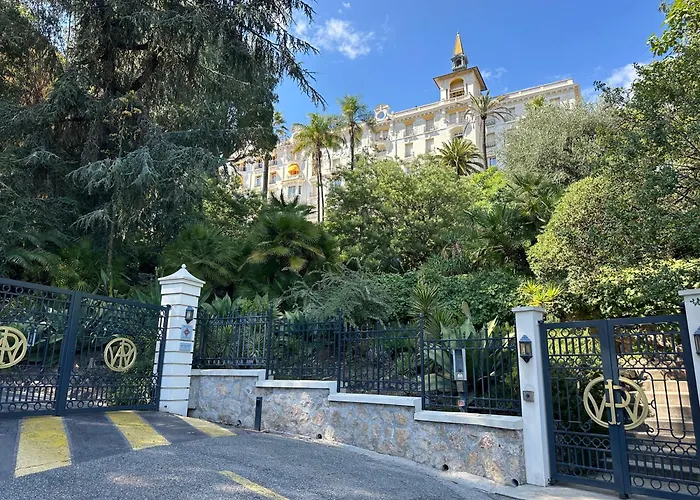 Terrasse D'azur - Sea View - Parking - Near Monaco - Private Park - Marques Апартаменты