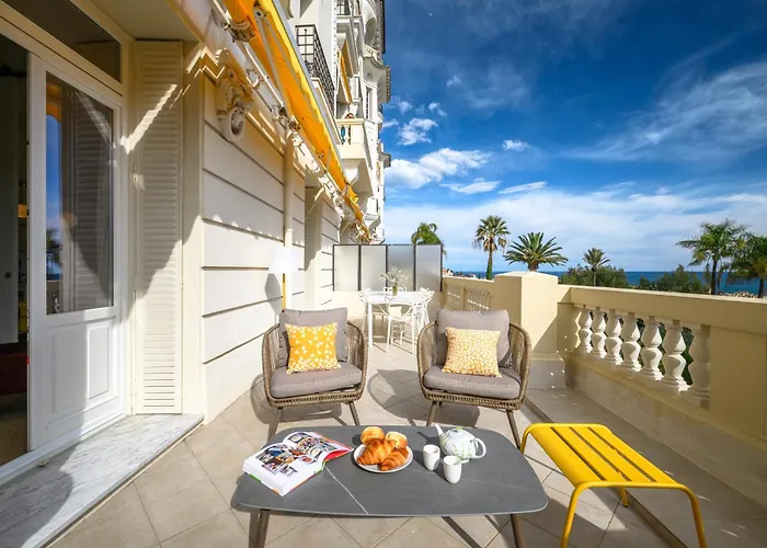 Апартаменты Terrasse D'azur - Sea View - Parking - Near Monaco - Private Park - Marques *